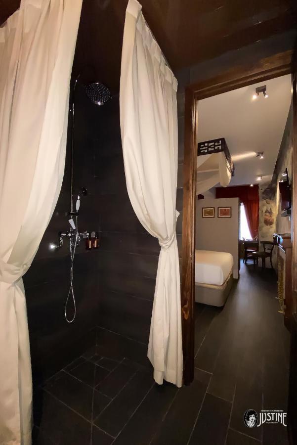 Suite Opium Den By Justine Apartments Apartamento Turistico En Madrid Rio المظهر الخارجي الصورة